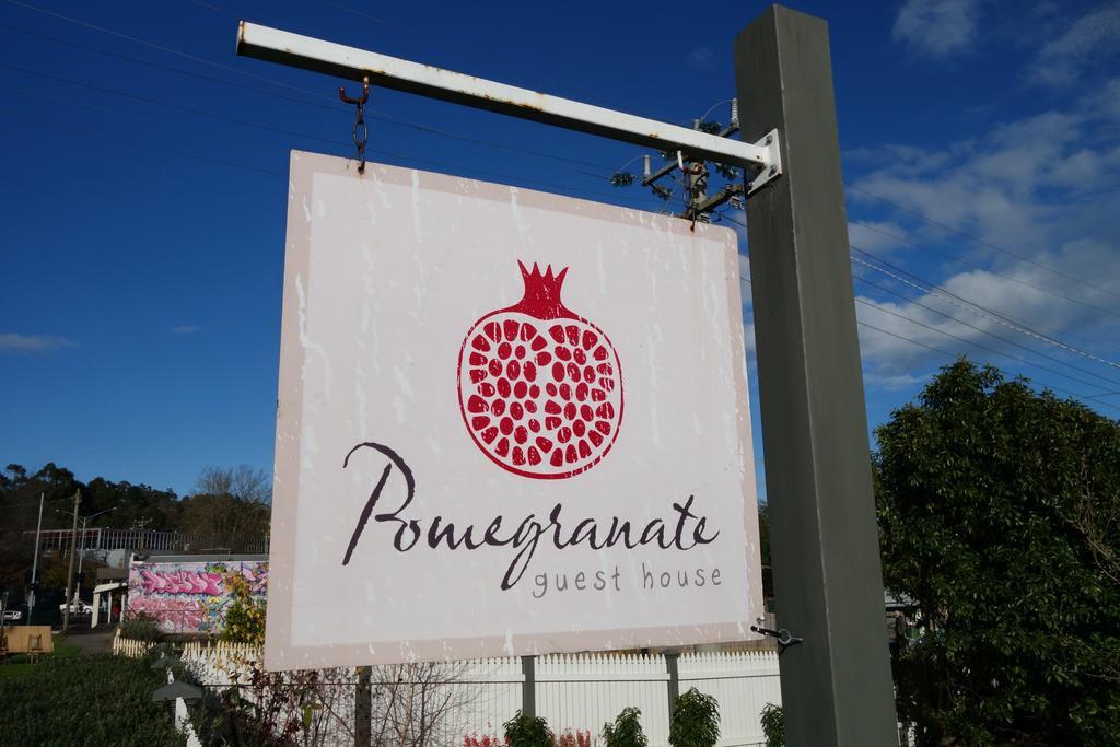 Pomegranate Guest House Хилсвилл Экстерьер фото